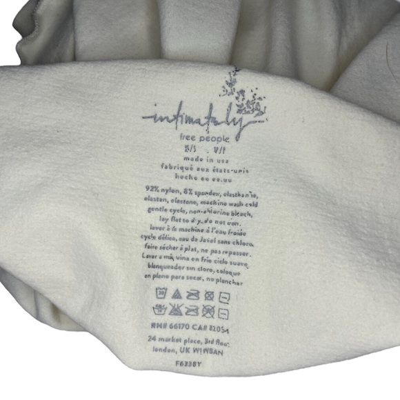 Free People Feels Right Ivory Scallop Edge Bodysuit Size Small - Picture 5 of 5